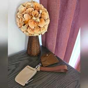 Lululemon Dual pouch